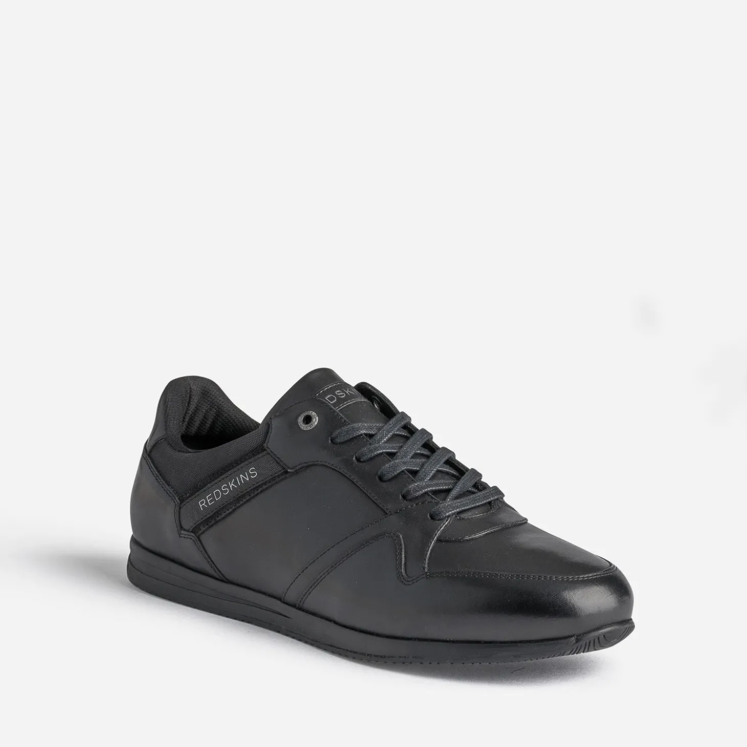 Tennis REDSKINS noire en cuir
