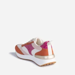 Tennis TEXTO beige et terracotta à détails vernis roses
