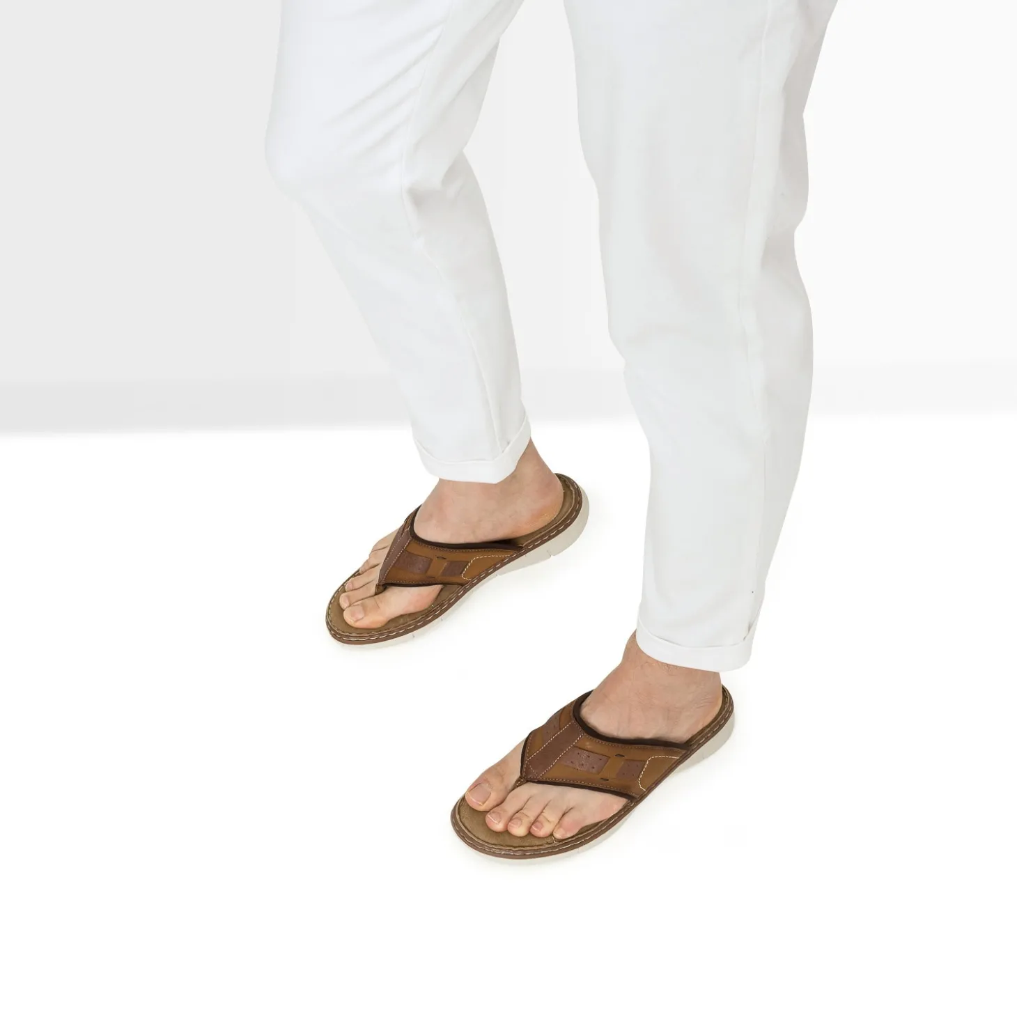 Tong camel en cuir